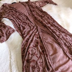 Velvet Dusty Rose Cover 🌸